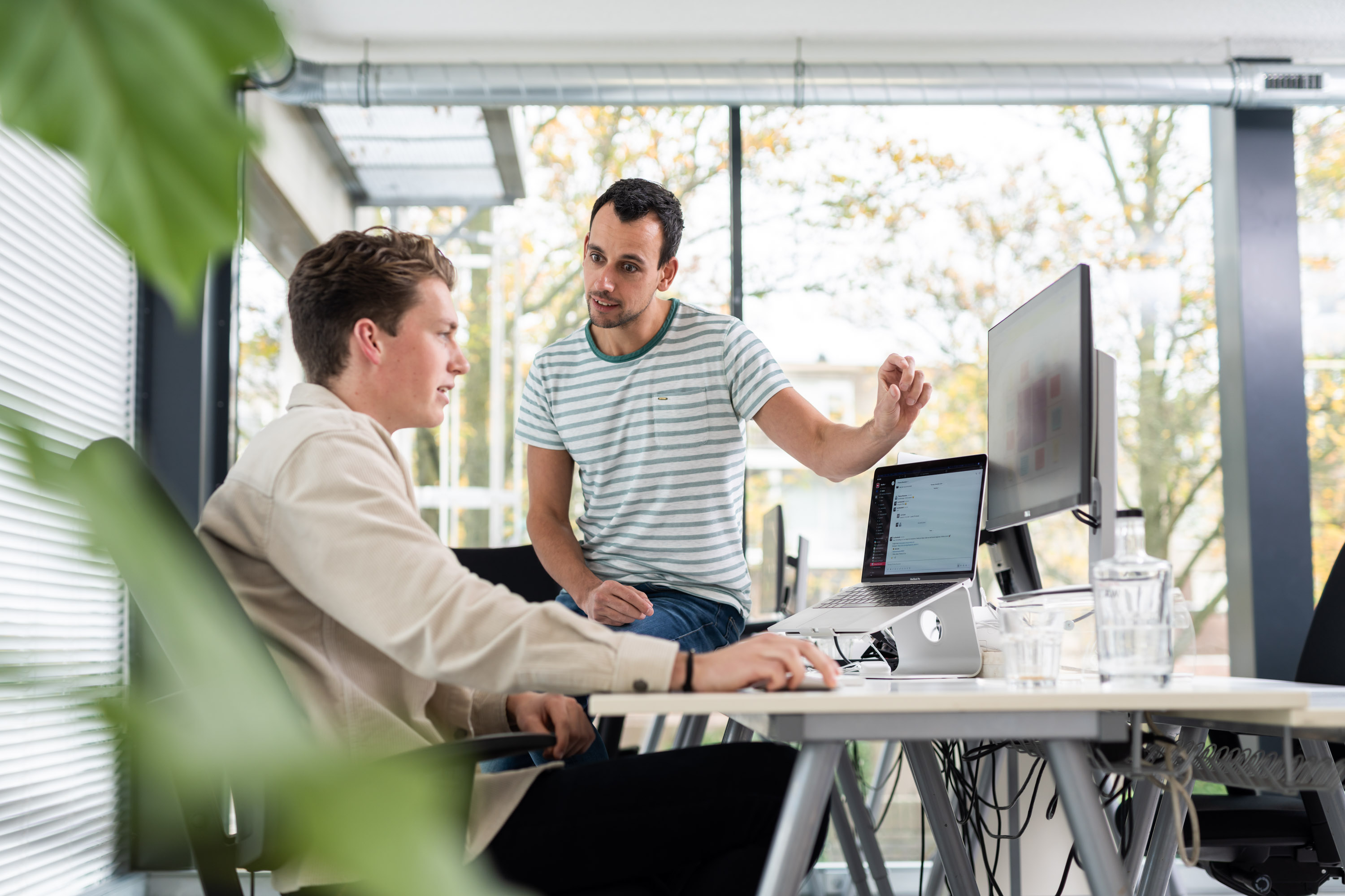 Business Intelligence consultants in overleg.