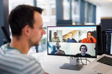 sfeerbeeld contact opnemen met Netvlies